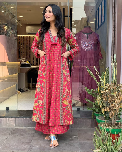 Exclusive Kurti With Pocket On Both Sides