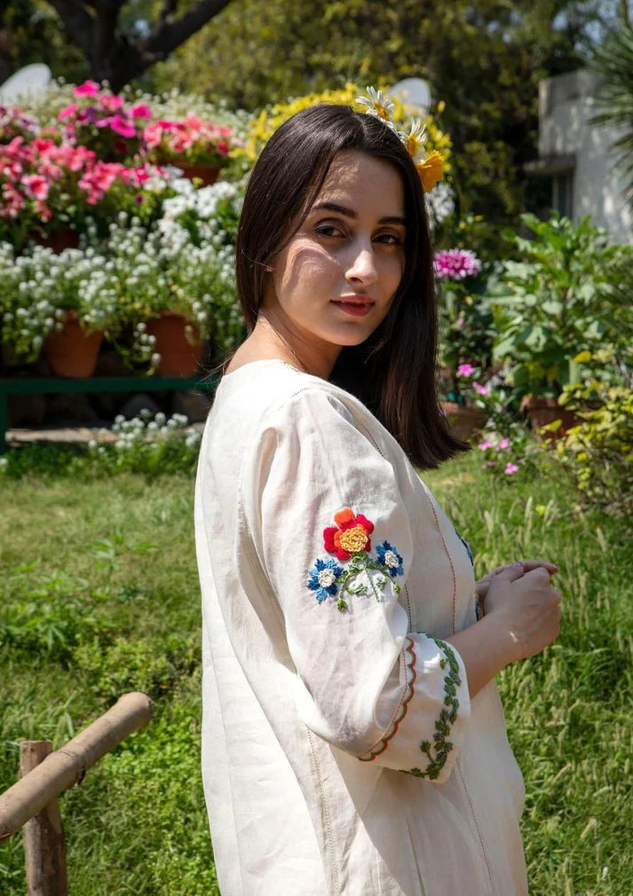 Jaipur Premium Off White Cotton Kurta And Pant Set