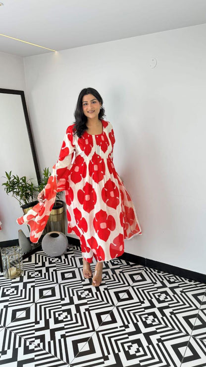 Stylish cotton comfy Kurti pant dupatta set