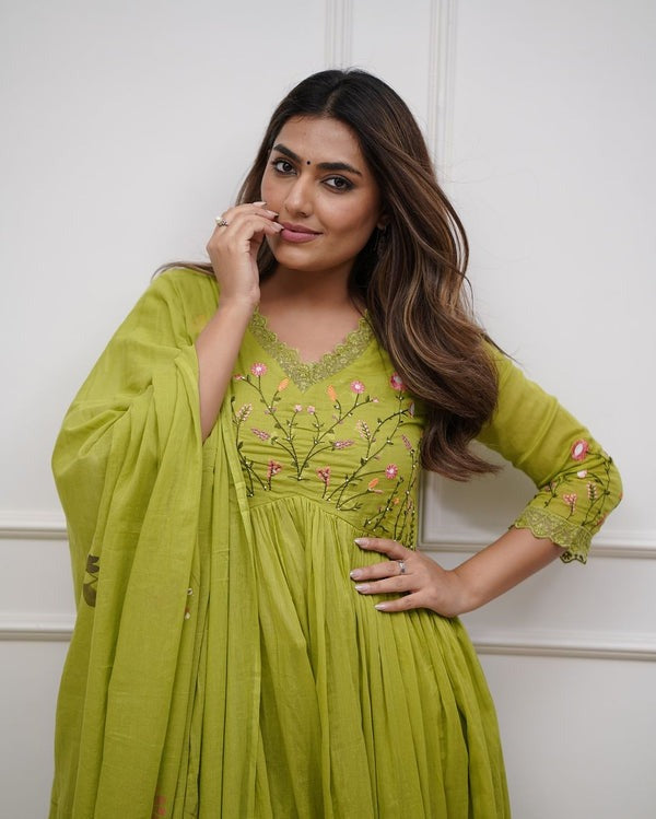 Jaipur Premium Beautiful Embroidery And Sequence Work Set For Women (Green)