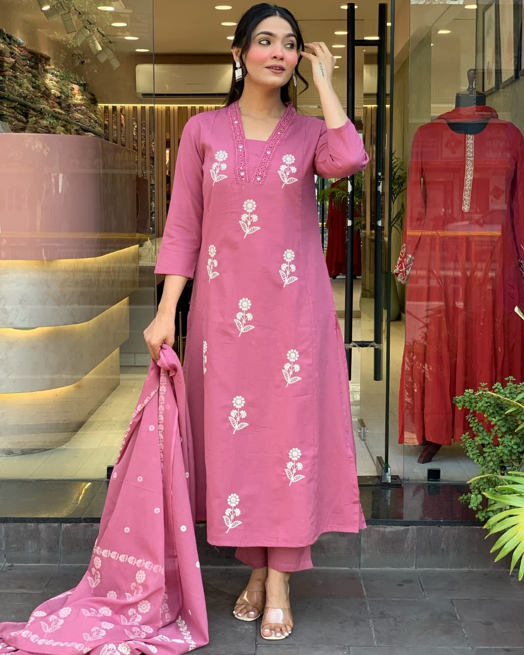 Rose Pink Floral Embroidered Kurti Set