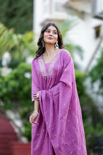 Pure Mulmul Cotton V Neck Suit Set With Dupatta